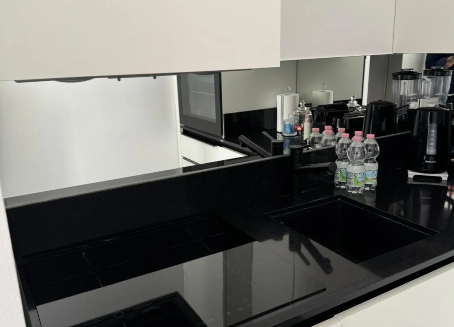 Apartment Maisons Milano Via Torino Italy