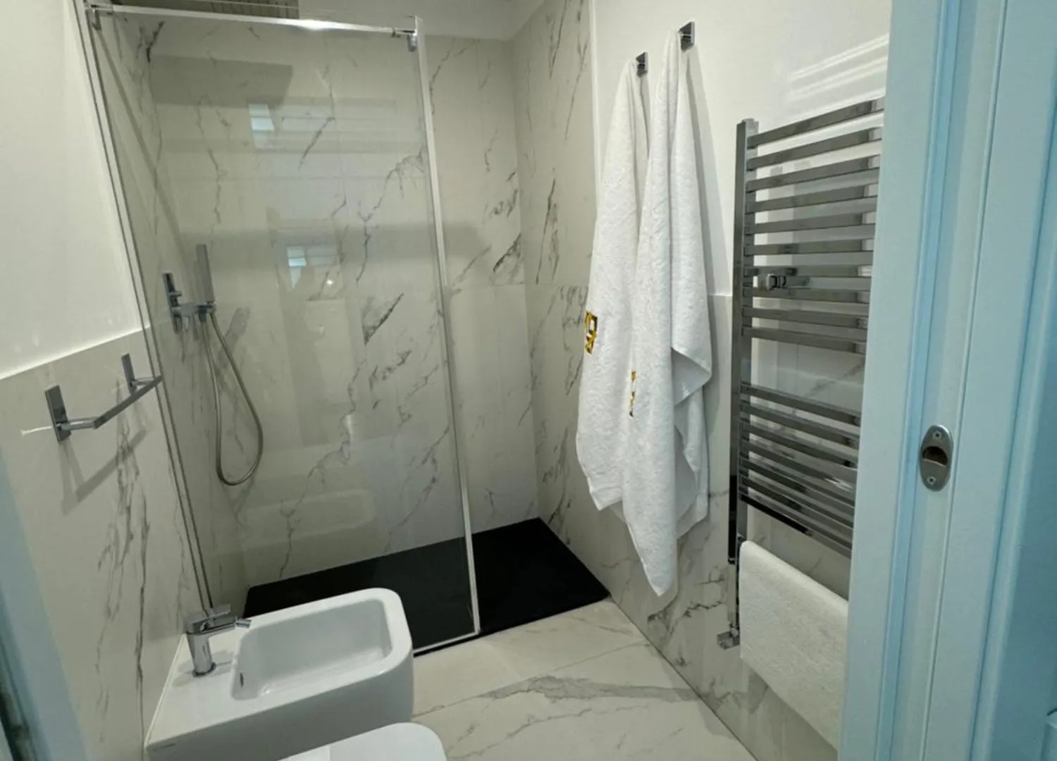 Apartment Maisons Milano Via Torino Italy